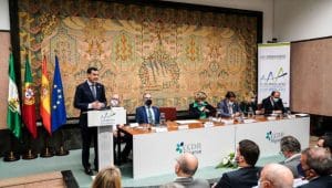 Firma del convenio transfronterizo entre Alentejo, Algarve y Andalucía