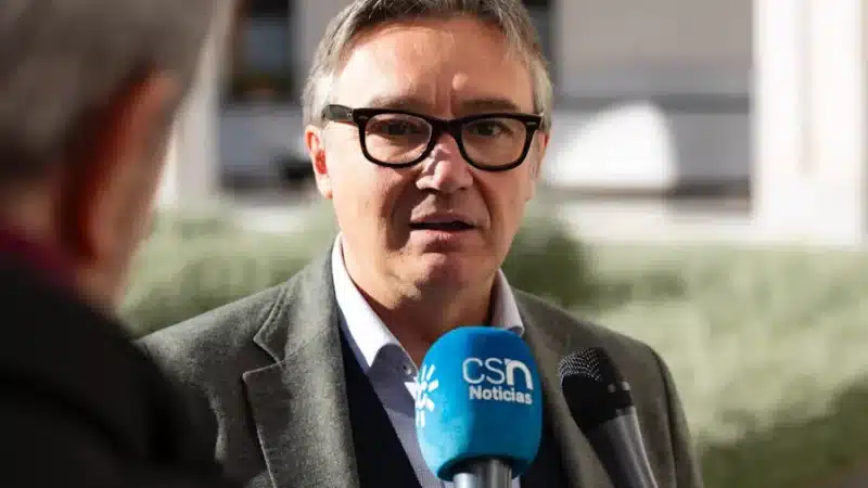 VOX entraría en un futuro gobierno de Andalucía si el PP pierde la mayoría