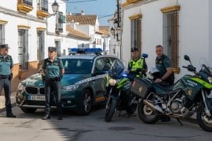 Gavira (VOX): «Solo nosotros frenamos las agresiones de migrantes irregulares que PP y PSOE se niegan a ver»