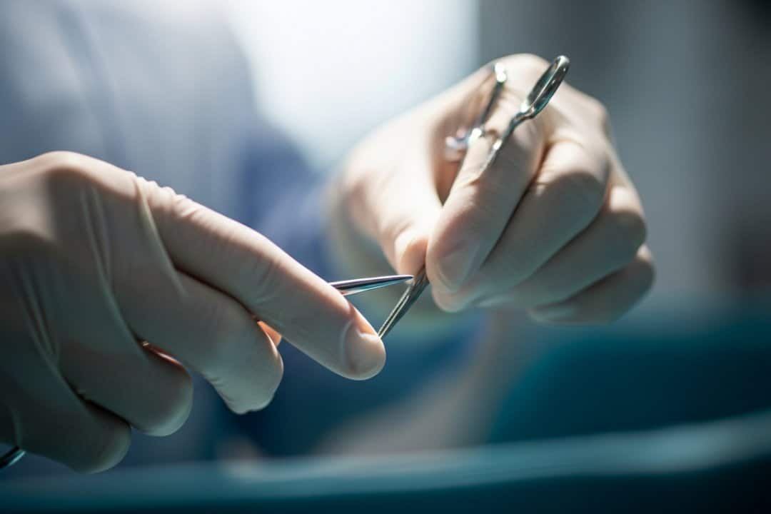 VOX destapa la negligencia en la sanidad andaluza: retrasos en la prueba del talón a 200 recién nacidos en Málaga