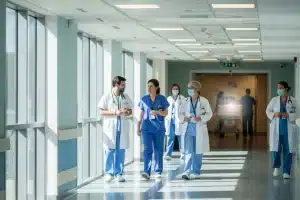 La Junta de Andalucía despliega un plan récord para la sanidad andaluza con más de 41.000 contratos este verano